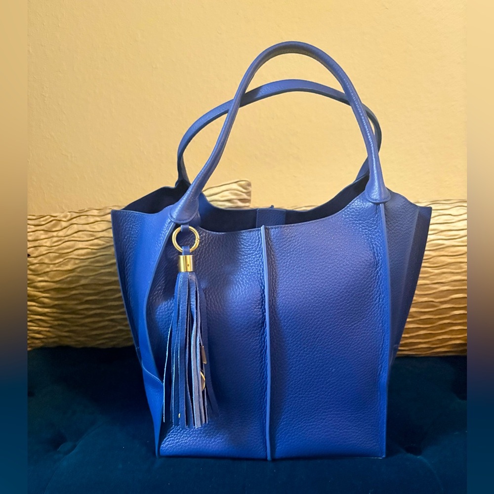 Sassy Jones Blue Ava - Large